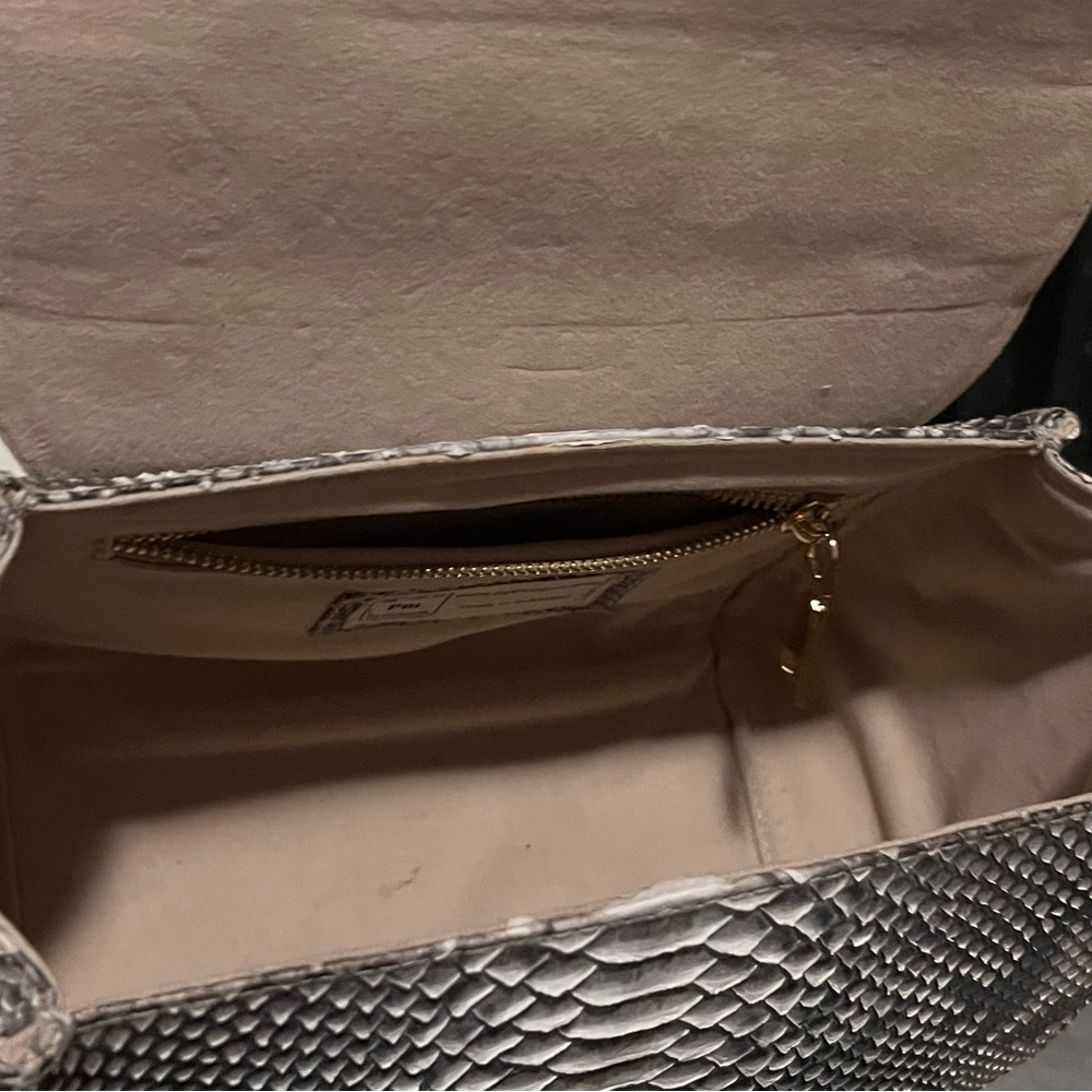 Genuine Python Snakeskin Bag Comes W Dustbag - image 3